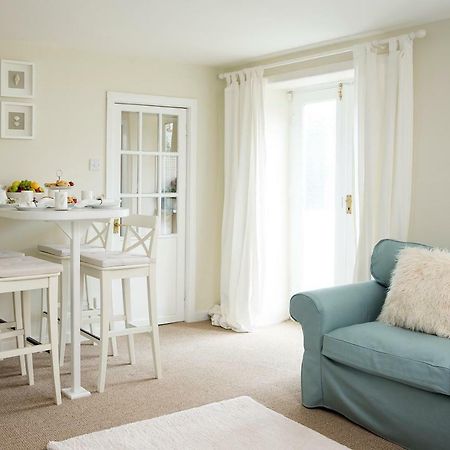 Albany Apartment Whitby Extérieur photo